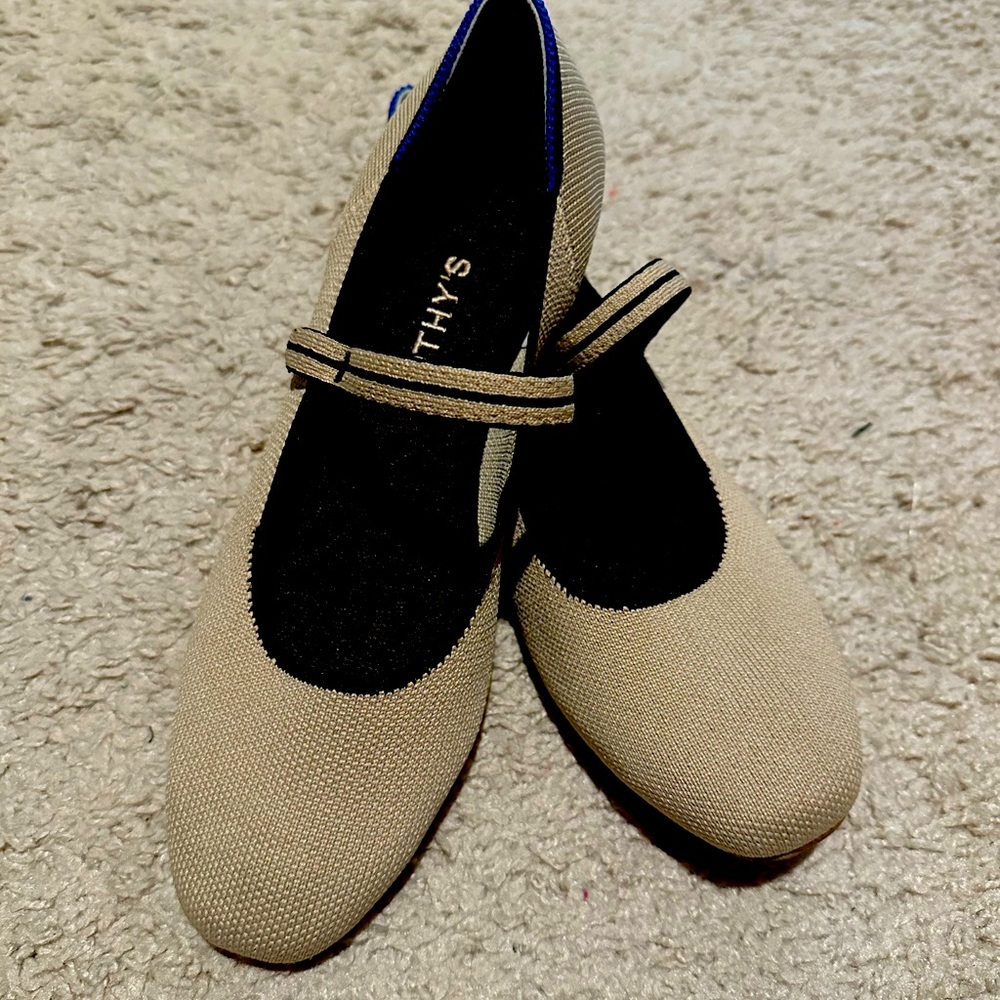 Rothy’s square Mary Jane’s in size 8